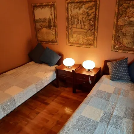 U Na Kopecku Apartment *